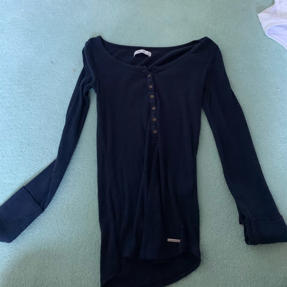 Abercrombie & Fitch Tops - FINAL SALE A&F navy henley!